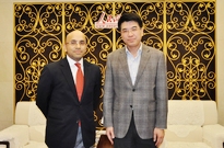 ������c����W�������_�A��Ӱ����