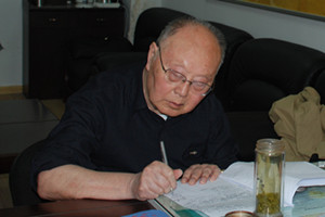 �������cӛ�ߜ�ͨ�r�J��ӛ�