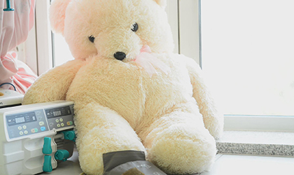 �������oΣ�ػ�����͵�ꖹ��@�^���Gɫ���������ڴ�߅��һֻ��ż���������g�������늱O�o�x�������C���O��l���ĵδ������t�����oʿ���Ľ������s���� �������ӵĿ��[���ڱ�����ͯ�tԺPICU���L���@��o�����µ�ӡ��������ĽM�P�I�~�������P�I�~һ������+���I����������PICU���������R��������y��ʲô���X��������Ц���������࣬������������]�к����w�͏�������������y֧����ȥ�����@����t�o�ˆT�������F�����r�g���B�S�D������r�����ˏ��ҵ�؟����ʹȻ����ͯ�ذY�O�o������ȱ�ˡ���Ҳ���t���oʿ��������������ؓ���\�D��ԭ����[Ԕ��]