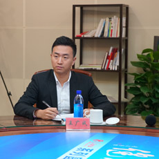 ��F(tu��n)���턓(chu��ng)ʼ�˼�CEO���V��