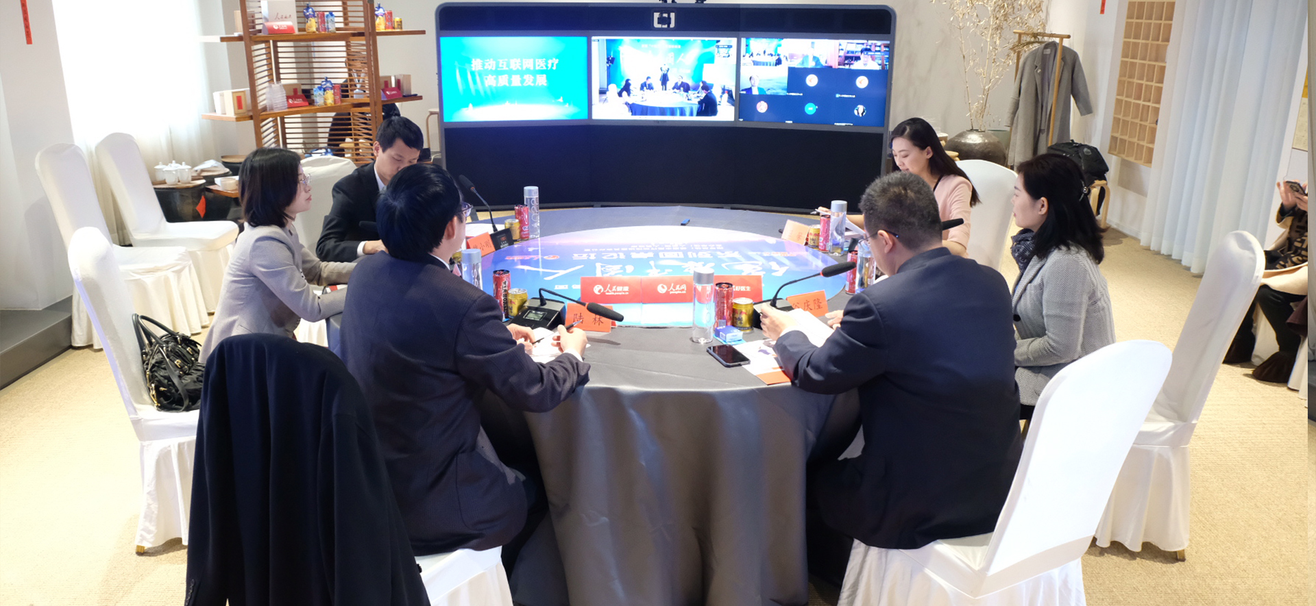 �����Ї���ϵ�ЈA��Փ��֮���Ƅӻ��W�t�����|���lչ���������h�F��