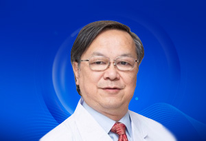 溫州醫科大學眼視光醫院集團總院長
瞿佳