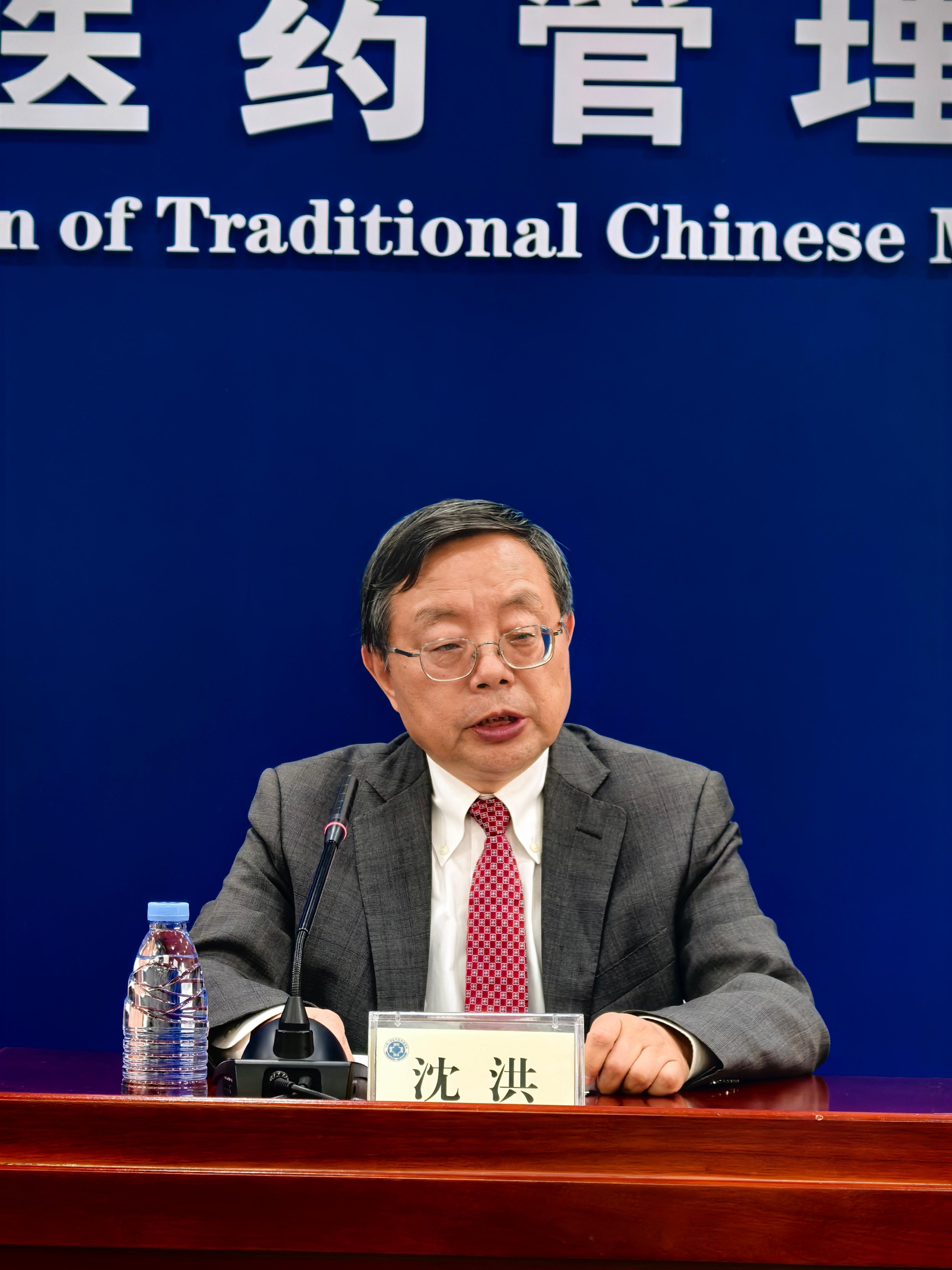 江蘇省中醫院消化病研究所所長沈洪。人民網記者蔣波 攝